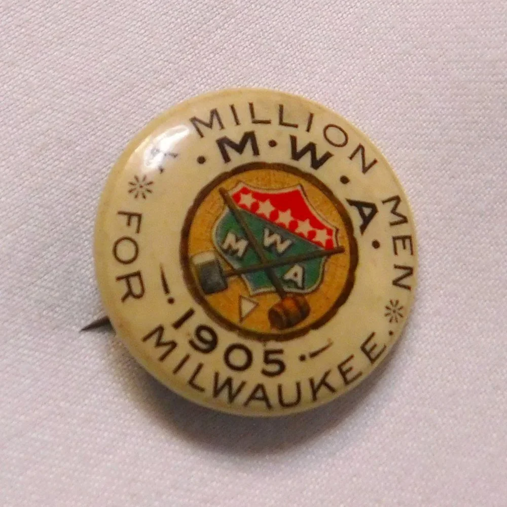 A Million Men for Milwaukee Lapel Pin Whitehead & Hoag 1905 Antique